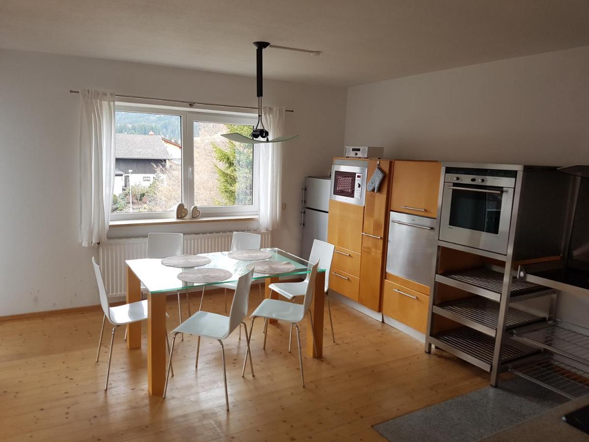 SHERPA HAUS Ferienwohnung am Hahnenkamm,Reutte Höfen Exterior foto